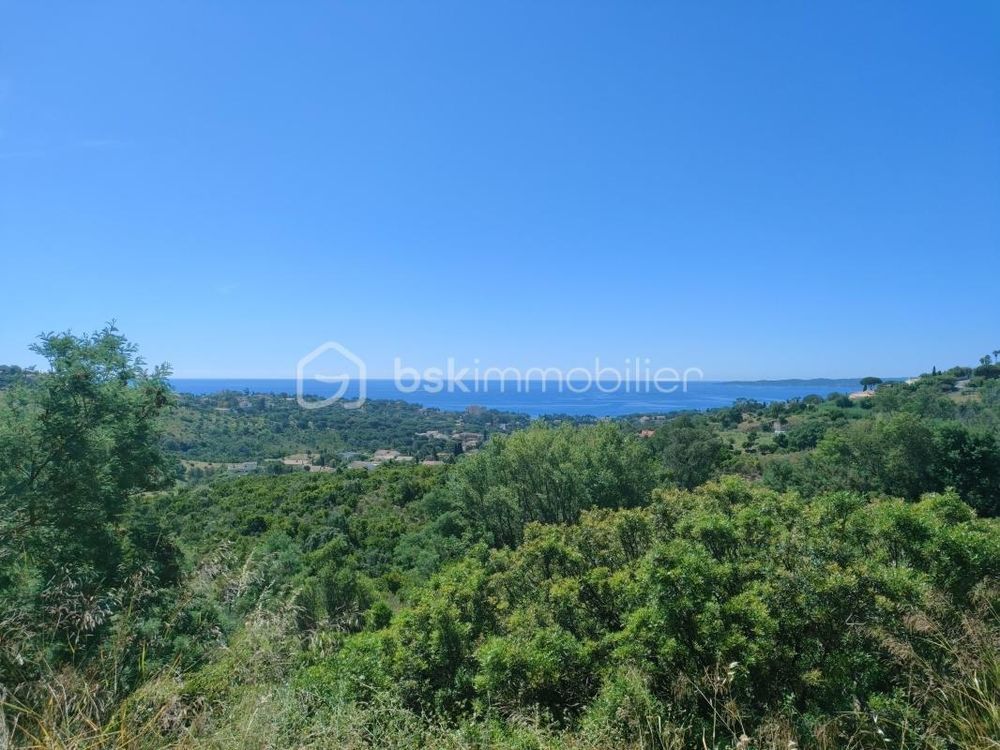 � vendre  Villa Roquebrune-sur-Argens (83520)