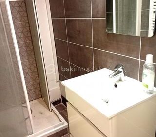  Immeuble � vendre 15 + pi�ces 429 m�