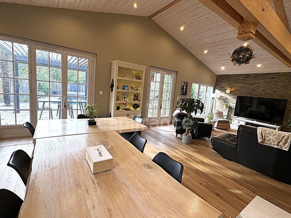 � vendre  Maison Lanton (33138)