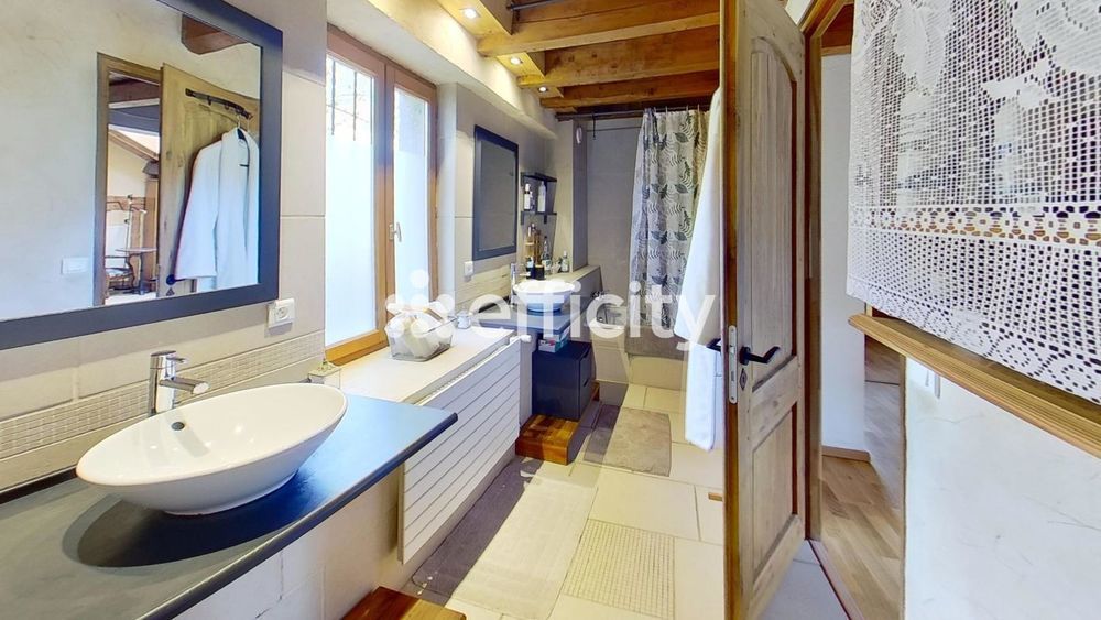 � vendre  Maison Bonne (74380)