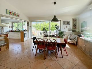  Maison � vendre 9 pi�ces 320 m�