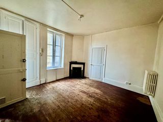  Immeuble � vendre 7 pi�ces 134 m�