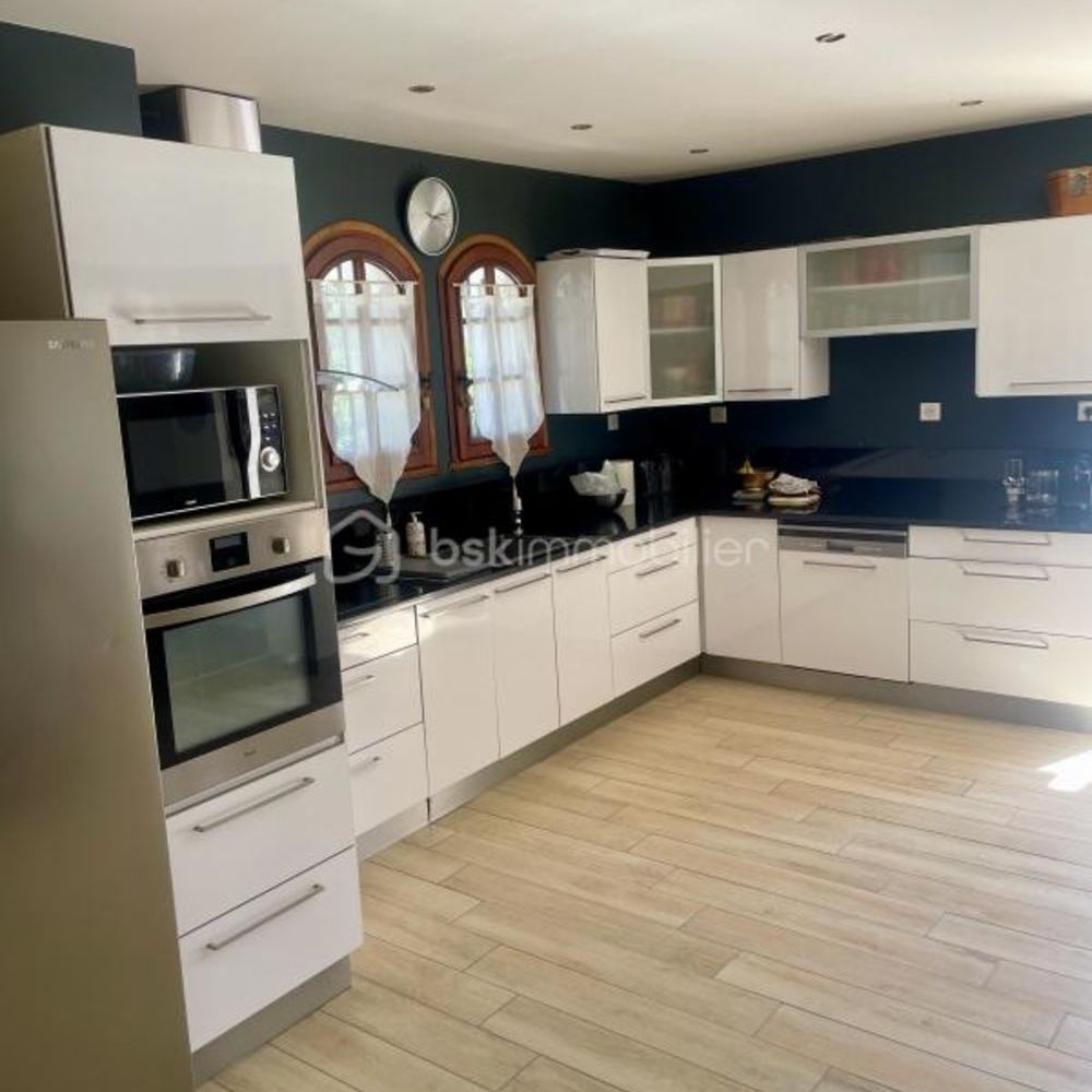 � vendre  Propri�t�/ch�teau Six-Fours-les-Plages (83140)