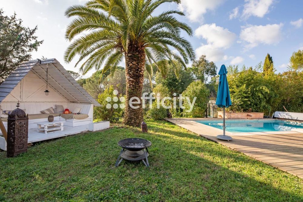 � vendre  Maison Roquebrune-sur-Argens (83520)