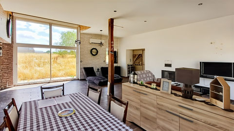   Maison Vicq Exemplet  36400 8 pi�ce(s) 320 m2 Maison - 8 pi�ce(s) - 320 m�