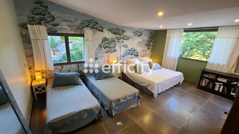 � vendre  Maison Saint-Maximin-la-Sainte-Baume (83470)