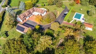  Maison � vendre 9 pi�ces 300 m�