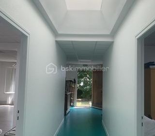  Immeuble � vendre 12 pi�ces 214 m�