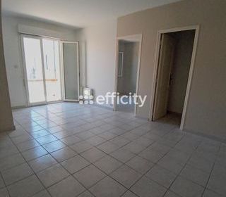  Immeuble � vendre 4 pi�ces 213 m�