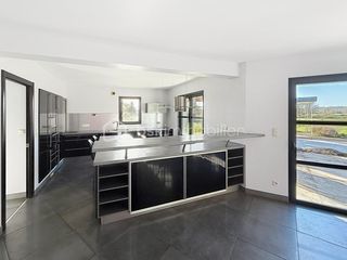  Maison � vendre 7 pi�ces 250 m�