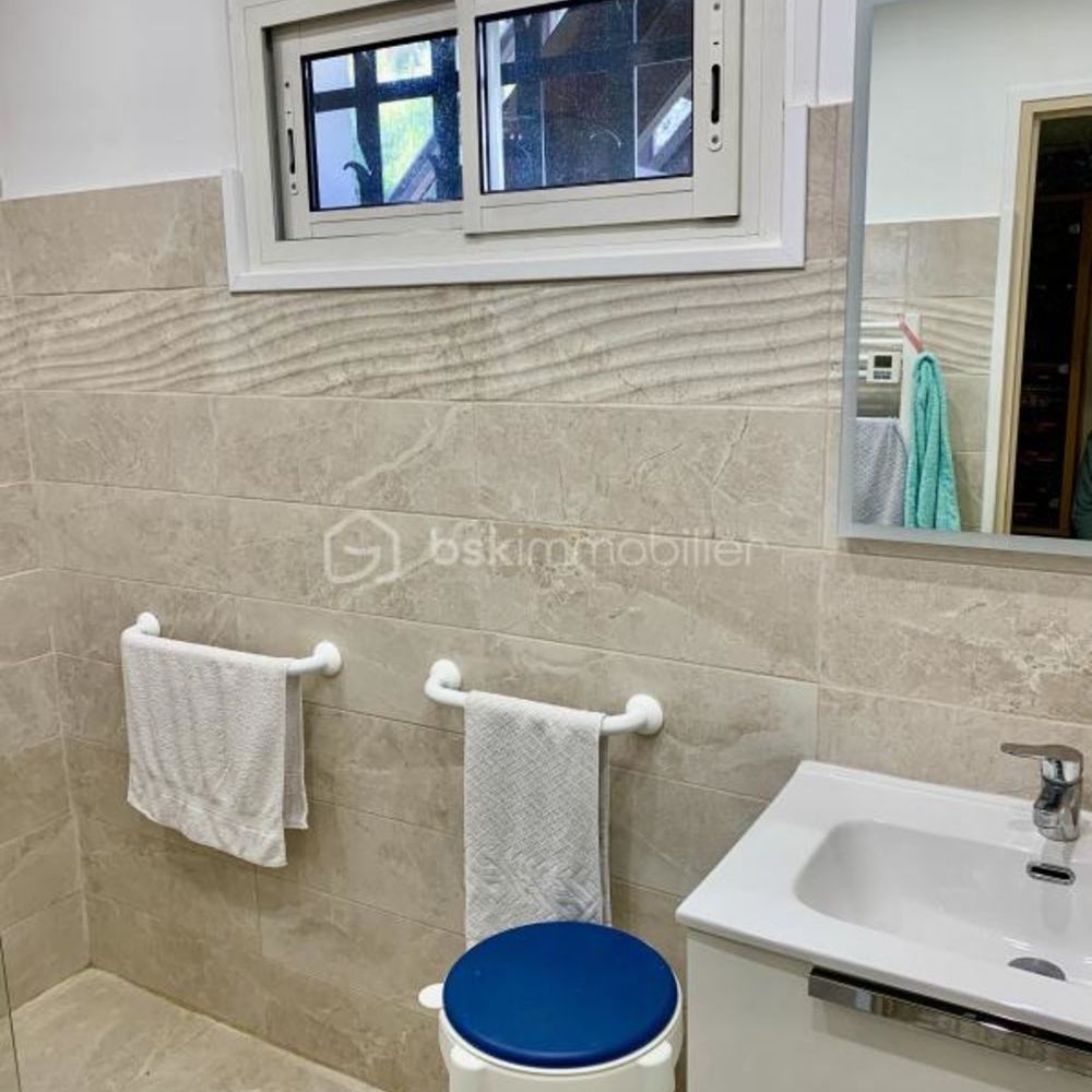 � vendre  Maison Saint-Rapha�l (83700)