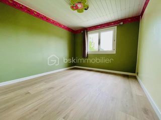  Chalet � vendre 5 pi�ces 79 m�