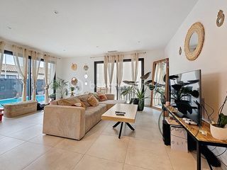  Villa � vendre 4 pi�ces 97 m�