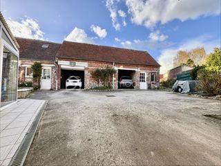  Propri�t�/ch�teau � vendre 9 pi�ces 195 m�