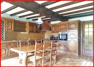  Maison � vendre 9 pi�ces 230 m�