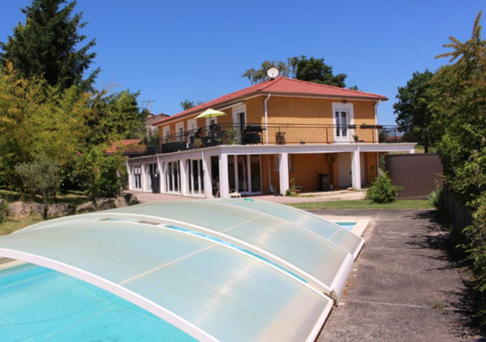 � vendre  Villa Jardin (38200)