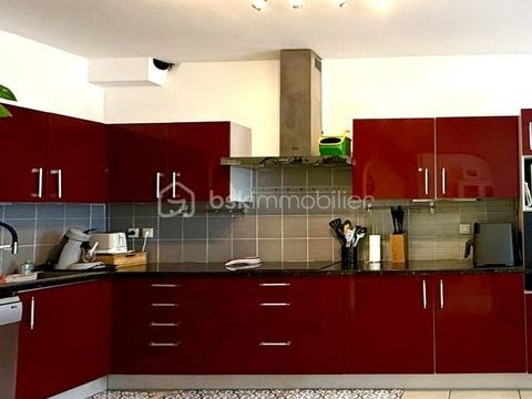   ? Maison de caract�re � 4 chambres + combles am�nageables � Saint-Paul-l�s-Romans Maison - 5 pi�ce(s) - 117 m�