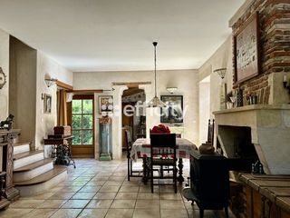  Maison � vendre 10 pi�ces 232 m�