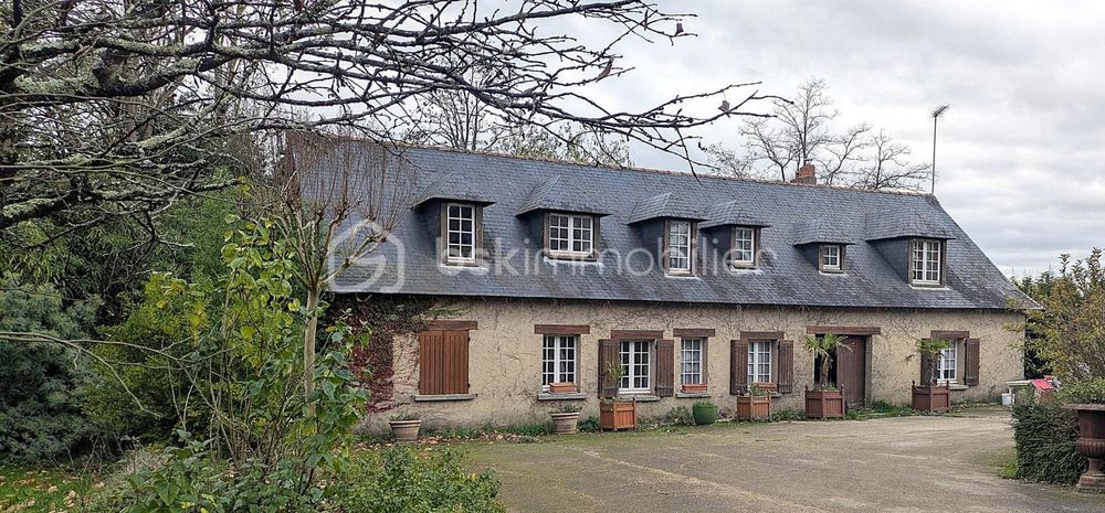 � vendre  Propri�t�/ch�teau Saint-Augustin-des-Bois (49170)