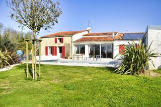  Maison � vendre 8 pi�ces 236 m�