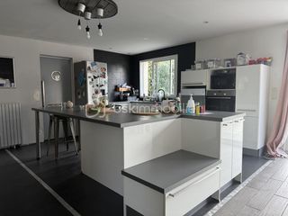  Propri�t�/ch�teau � vendre 5 pi�ces 148 m�