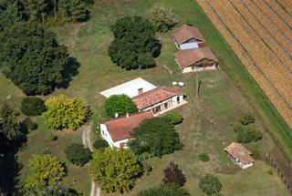  Propri�t�/ch�teau � vendre 12 pi�ces 330 m�