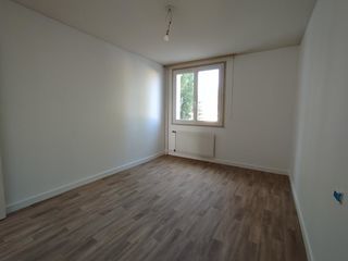  Appartement � louer 5 pi�ces 98 m�