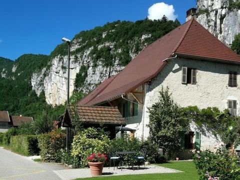   Parc de la Chartreuse, belle propri�t� comprenant 2 habitations Maison - 13 pi�ce(s) - 440 m�