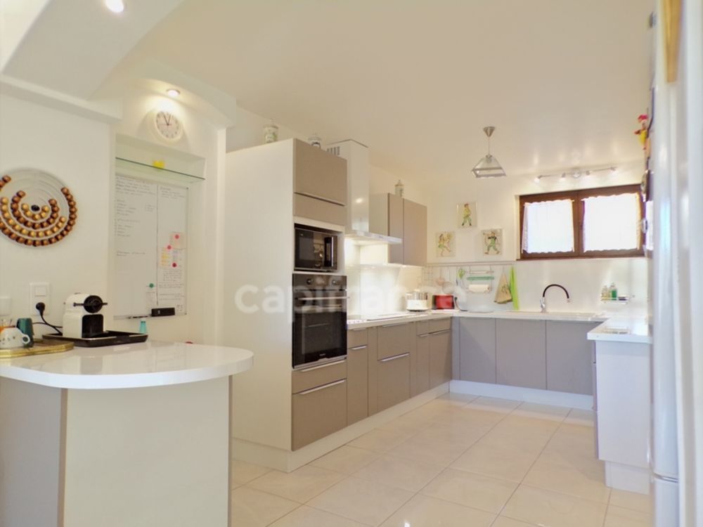 � vendre  Villa Cruzy (34310)