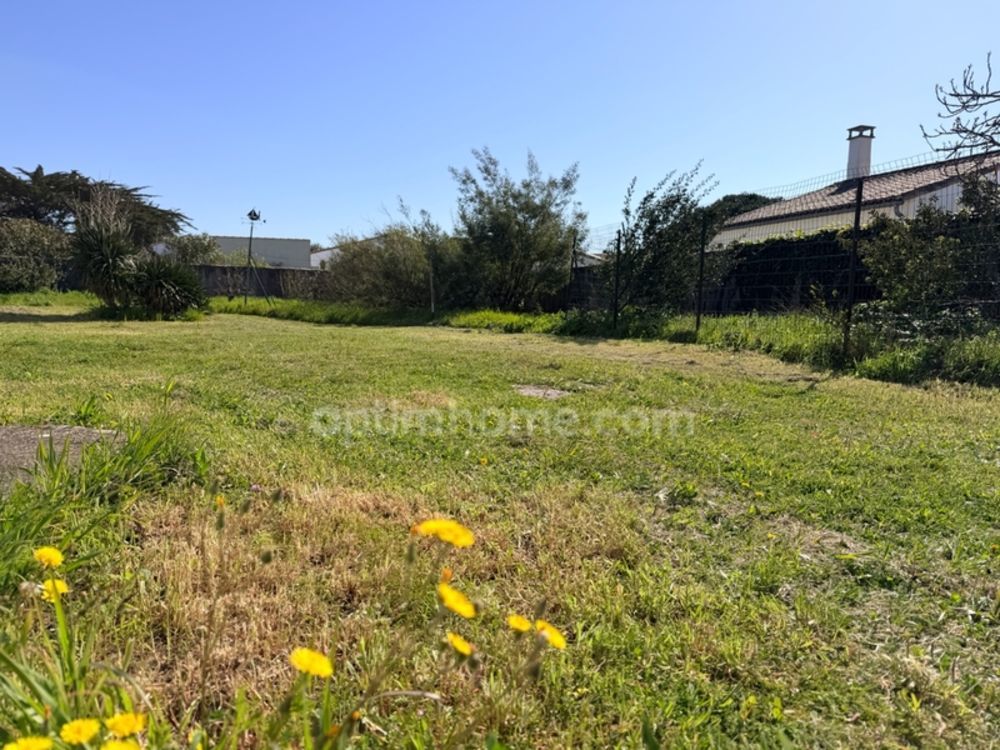 � vendre  Maison Le Bois-Plage-en-R� (17580)