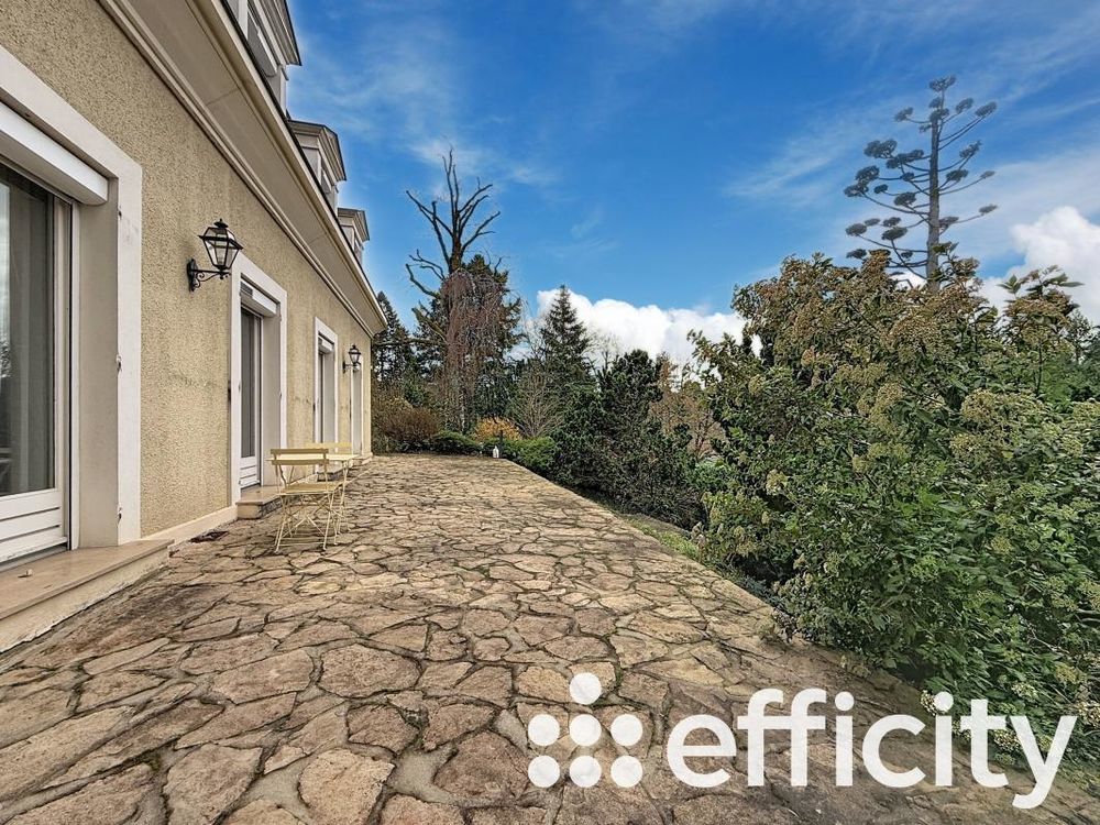 � vendre  Maison Charbonni�res-les-Bains (69260)