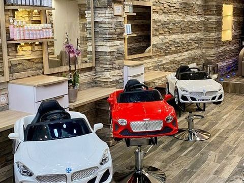 Salon de coiffure enfants + femmes refait &agrave; neuf, emplacement N&deg;1 &agrave; Lyon 6: 1 opportunit&eacute; rare &agrave; saisir !!BAISSE DE PRIX! 67000 69006 Lyon 6eme arrondissement