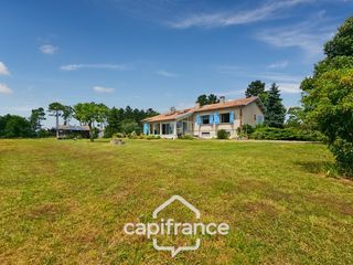  Maison � vendre 7 pi�ces 235 m�