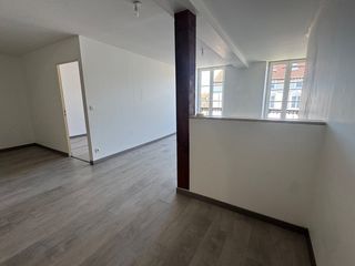  Appartement � louer 2 pi�ces 55 m�