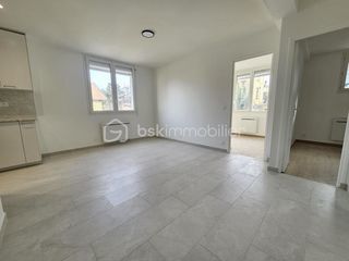  Immeuble � vendre 6 pi�ces 176 m�