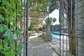  Maison � vendre 6 pi�ces 220 m�