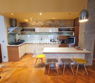  Appartement � vendre 5 pi�ces 156 m�