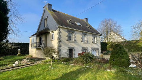   Maison � vendre 136 m� entre LOUDEAC et PONTIVY Maison - 9 pi�ce(s) - 136 m�