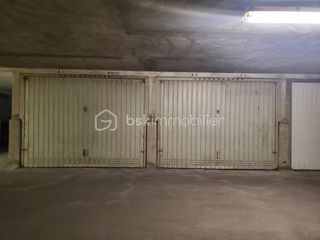  Parking / Garage � vendre 24 m�