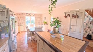  Maison � vendre 5 pi�ces 165 m�