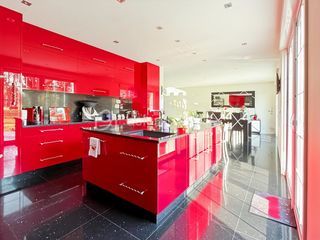  Propri�t�/ch�teau � vendre 7 pi�ces 341 m�