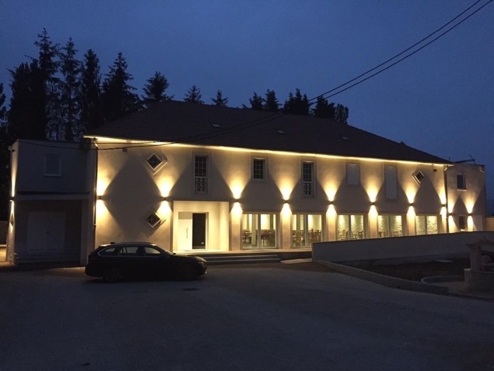 � vendre  Propri�t�/ch�teau Baslieux-sous-Ch�tillon (51700)