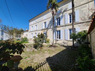  Maison � vendre 8 pi�ces 255 m�