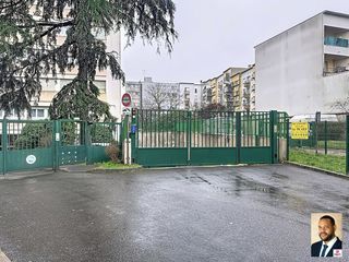  Parking / Garage � vendre 