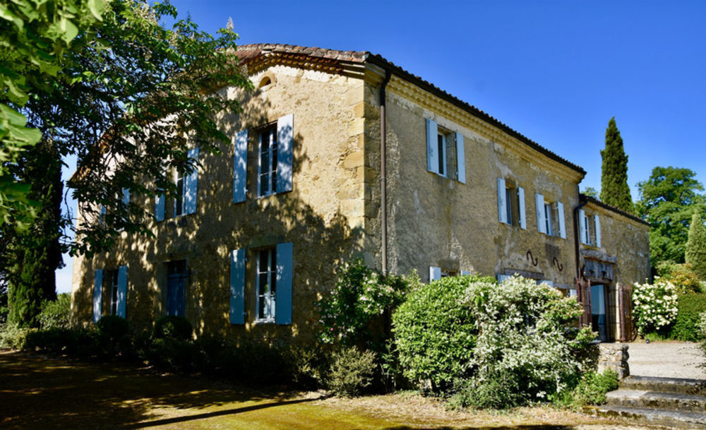 � vendre  Propri�t�/ch�teau Auch (32000)