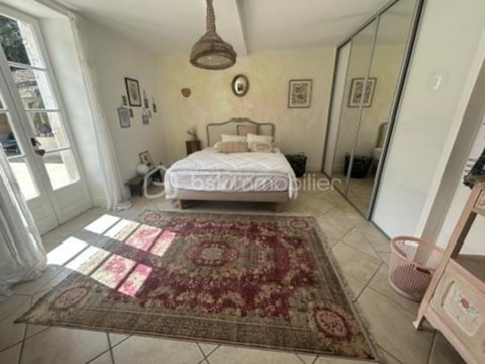 � vendre  Propri�t�/ch�teau Agen (47000)