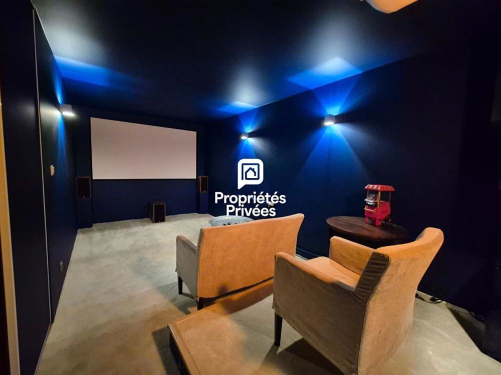 � vendre  Maison Valserh�ne (01200)