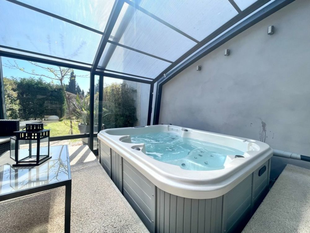 � vendre  Maison Saint-Laurent-d'Aigouze (30220)