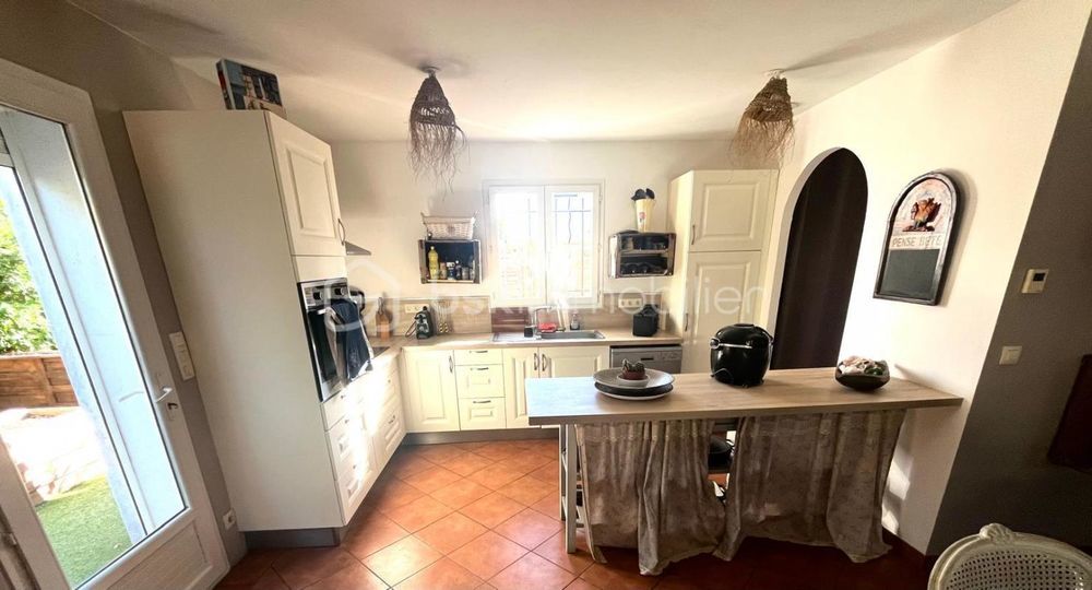 � vendre  Maison Solli�s-Pont (83210)