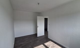  Appartement � louer 4 pi�ces 82 m�